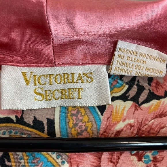 Victorias Secret button up Blouse Floral Paisley - Picture 7 of 8